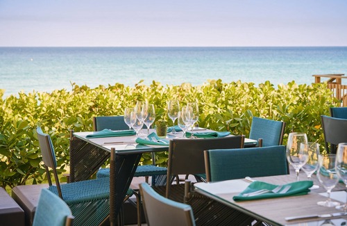 Hillsboro Beach Apartment | The Hillsboro powered by Sonder | Double Queen Room w/Balcony