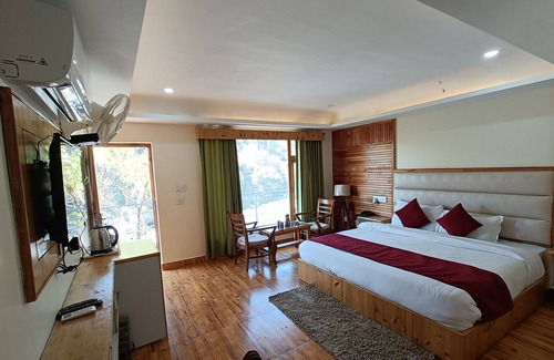 Ram Nagar Hotel | The Himalayan Odyssey and Cottages