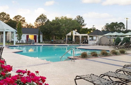 Berkeley Condo | The Historic Powhatan, 2br suite, Friday check-in