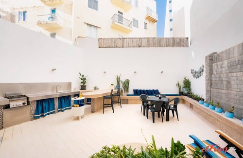 Qawra Apartment | The Holiday Home Where Art Lives