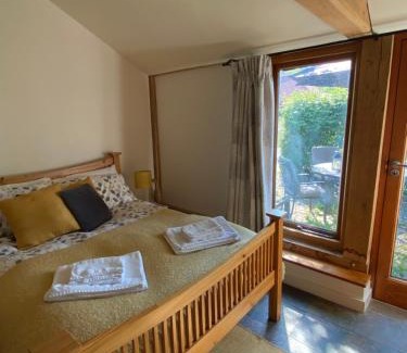 Abbess Roding House | The Hop Barn