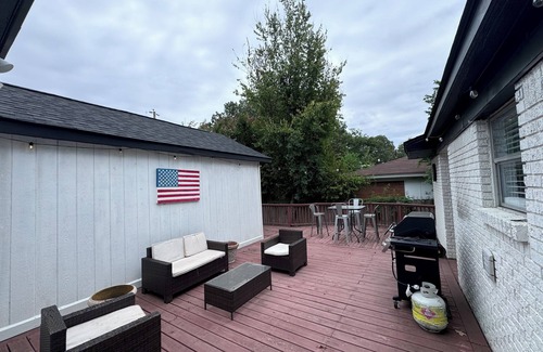 Jacksonville House | The House on Hill st -A Quiet Home