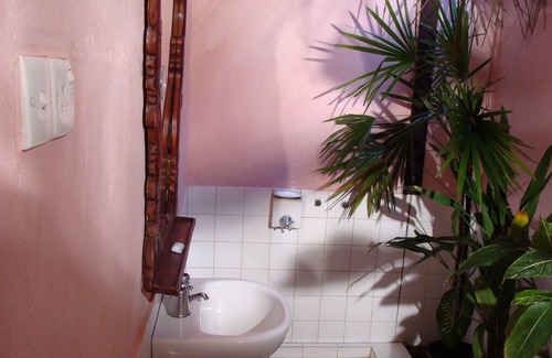 Negombo House | The Icebear Guesthouse