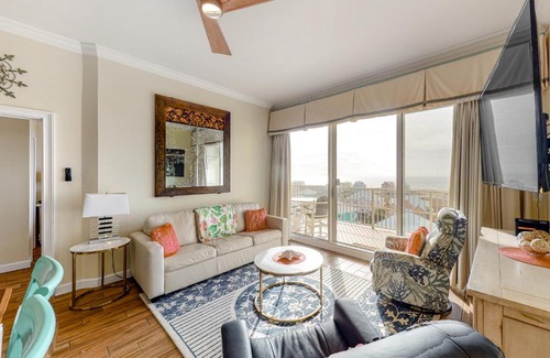 Fort Morgan Apartment | The Indies