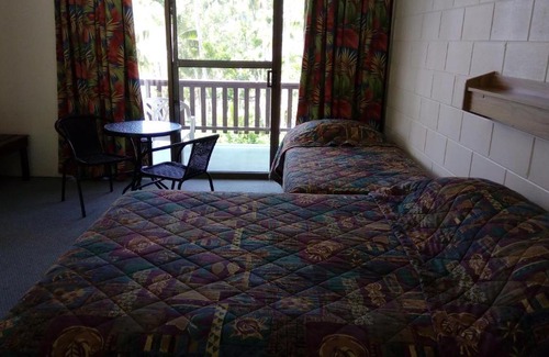 Mandalay Hotel | The Islands Inn Motel