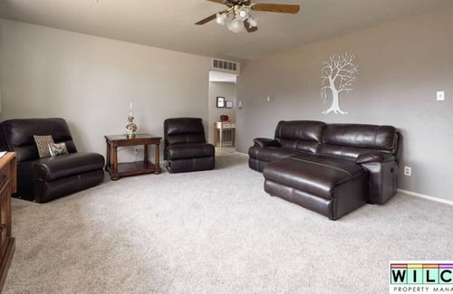 Farmington House | The Jacobs Family Home