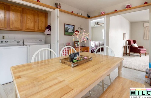 Farmington House | The Jacobs Family Home