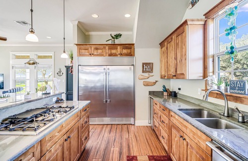 Rockport House | The James Pearl 4 Bedroom Home by RedAwning