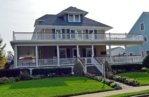Bradley Beach House | "The Jersey Shore at its Best!"