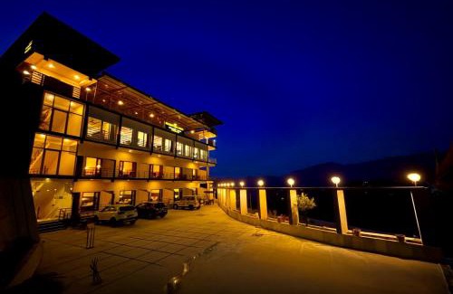 Lansdowne Hotel | The kempty Fall Resort, Mussoorie - Lavish & Luxury Stay