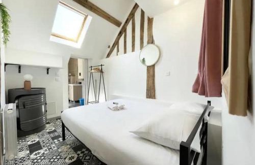Chartres Apartment | The Kiki's Home
