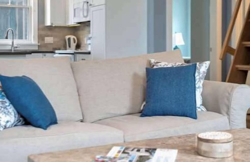 Cherry Valley House | The Kingfisher - 14 Summer Village