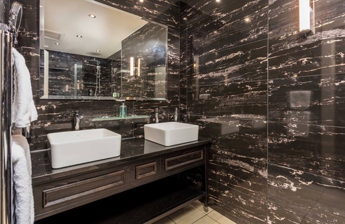 Ayr Hotel | The Kylestrome Hotel