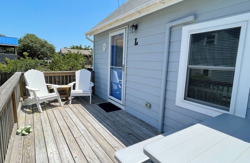 Ocracoke House | The 'L': Located in a quiet private setting. Dock.