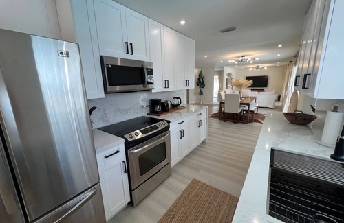 Joel House | the lake house at Lehigh acres
