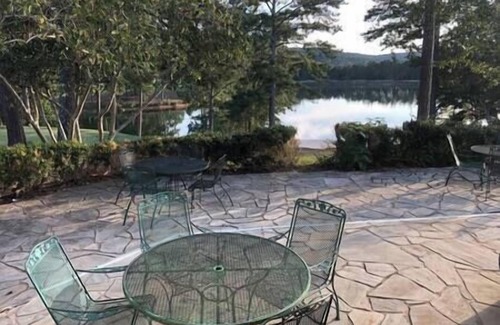 Joppa House | The Lake House Cherokee Ridge Golf Course 1st and 2nd floor