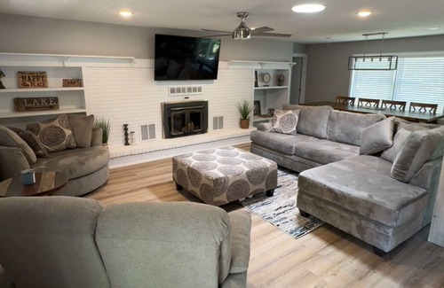 Mountain Home Cabin | The Lakehouse at Fish & Fiddle Family Resort & Extended Stay