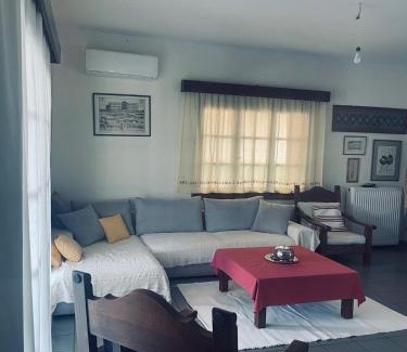 Nikopolis Apartment | The land of the olive tree
