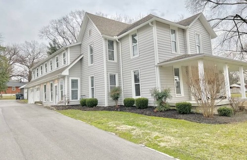 Campbellsville House | The Legacy on Lebanon Ave!