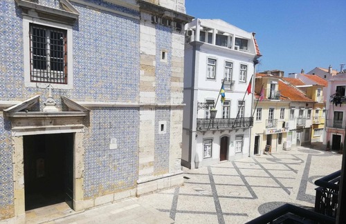 Seixal Apartment | THE LEGENDARY BAY - Thematic Suíte