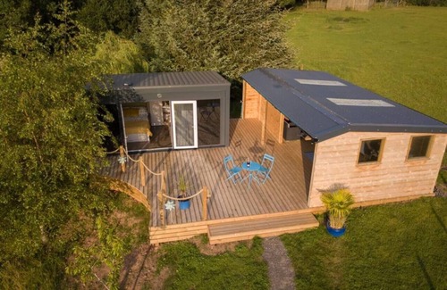 Abergavenny House | The Lily Pod