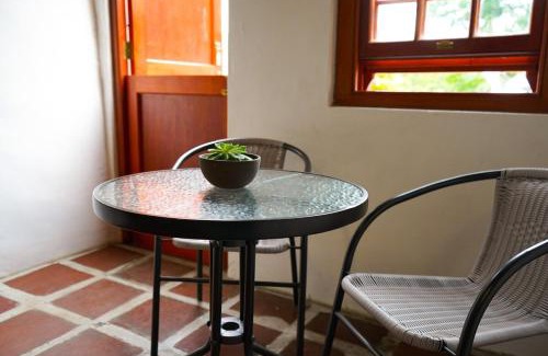Villiersdorp Apartment | The Little Gallery