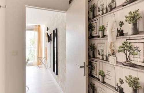 7th Arrondissement Apartment | The Little Malot - Charming studio - Debourg