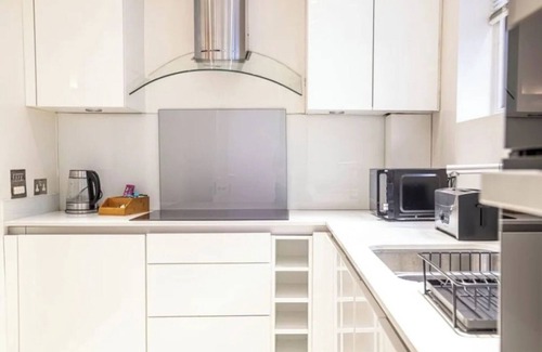 Bishopsgate House | The Liverpool Trendy House
