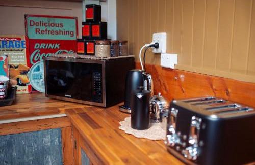 Lumsden House | The Lodge - Lumsden