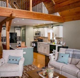 Bradford House | The Lodge on Lamoka
