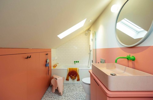 Hackney House | The London Fields Family Retreat, by Veeve
