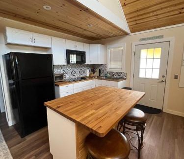 Canyon Lake House | The Lonesome Dove Lake Cabin