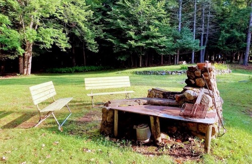 Indian Lake Hotel | The Lorca ADK Motel Room 2