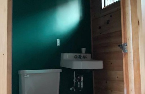 Indian Lake Hotel | The Lorca ADK Motel Room 3