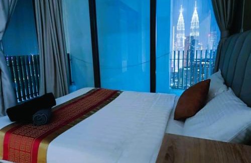Kuala Lumpur City Centre Apartment | The Luxe & Colony Infinitum KLCC by CoupleStay
