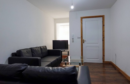 Old Trafford Apartment | The Luxury Old Trafford Apartment