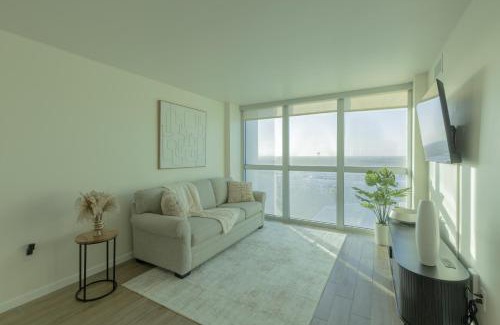 Fort Myers River District Apartment | The Luxury spot 2 min to DOWNTOWN 5 min to The beach