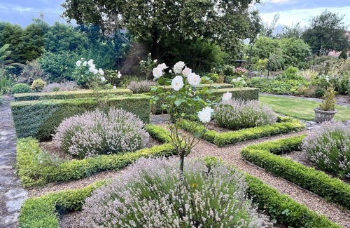 Sheffield Bed & Breakfast | The Maid's Quarters at Tanglewood House, Sheffield