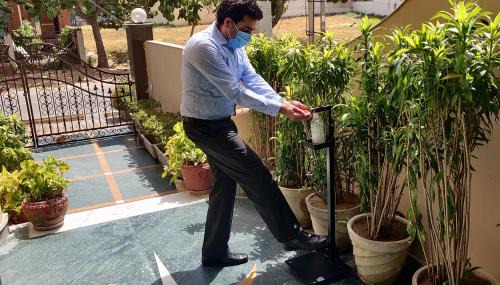 DLF City Hotel | The Maple Leaf @ DLF Cyber City
