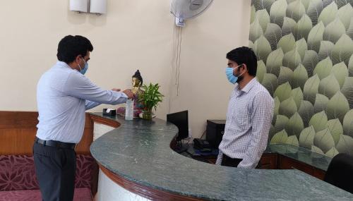 DLF City Hotel | The Maple Leaf @ DLF Cyber City