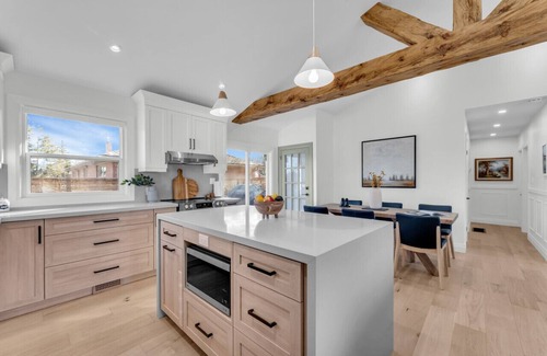 Burlington House | The Maple Tree: Luxury Family Home