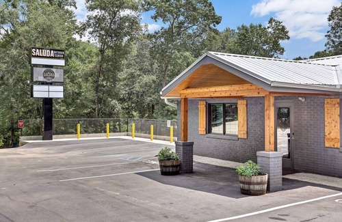Greenville Cabin | The Marigold River Pod on the Saluda River