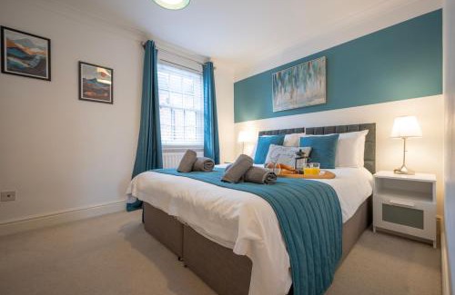 Canterbury House | The Marlowe - Beautiful house in the heart of Canterbury with Free Parking