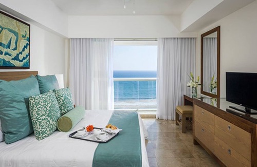 Playa Diamante Apartment | The Mayan Palace Acapulco