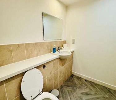 Craigmillar Apartment | The Metro Oasis