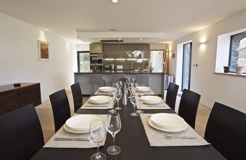 Kingsbridge Cottage | The Milking Shed