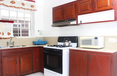 Dover Apartment | The Monteray Hotel
