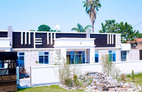 Gisenyi Apartment | The Moon Geust House