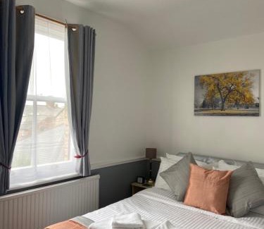 South Cliff House | The Mountview