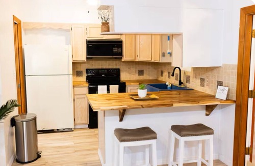 Laurel House | The Nautilus Casita